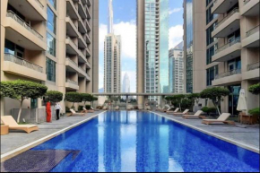 Boulevard 2 BR- Burj Khalifa-Dubai Mall- pool-Gym